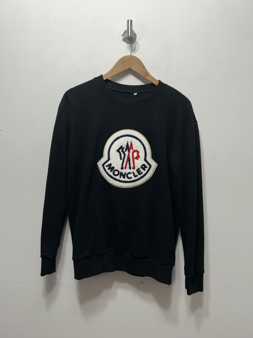 몽클레어 라운드 맨투맨 블랙 남성 XL