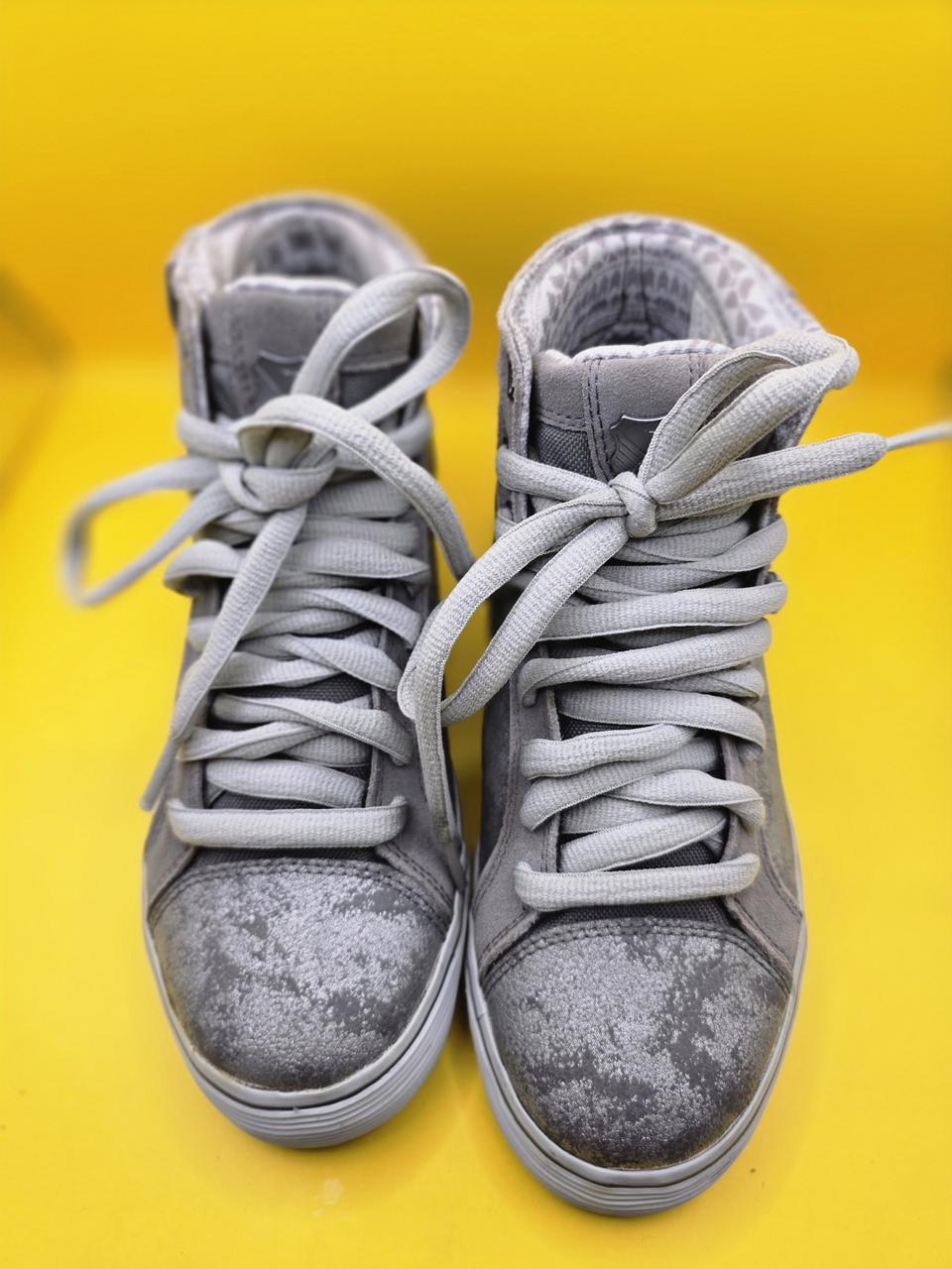 케이스위스(K-SWISS) 미드 스니커즈 230~235 (여성)