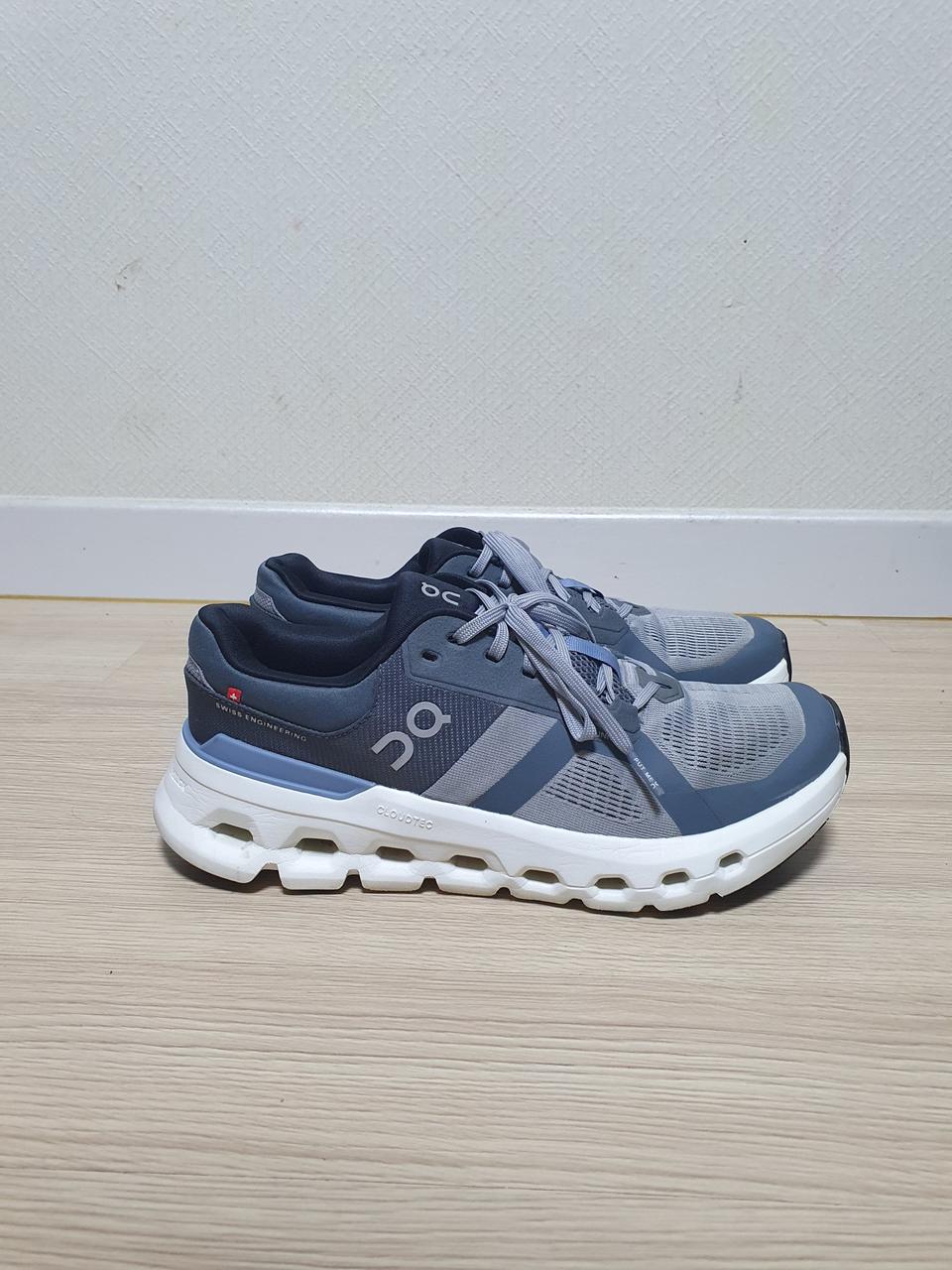 온러닝 클라우드러너2 운동화 275