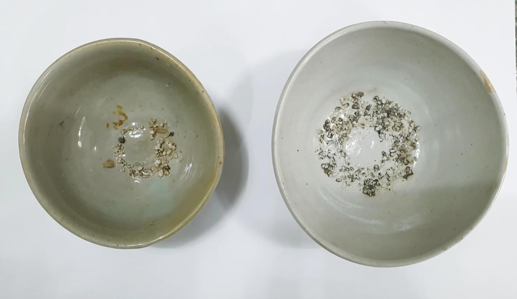 ●백자 그릇