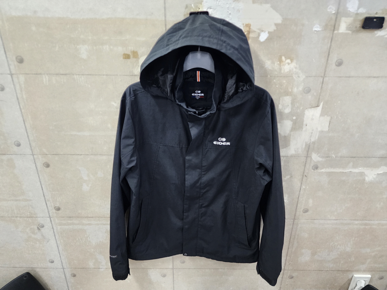 (L)아이더 정품 남성 솔리드 디펜더 바람막이/100size/상태우수