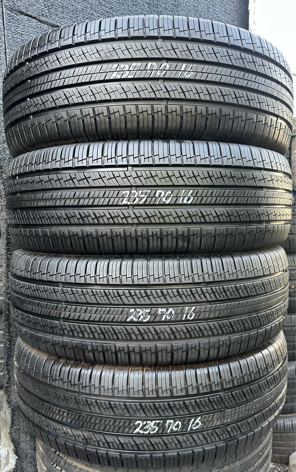 235 70 16중고타이어한대분2357016