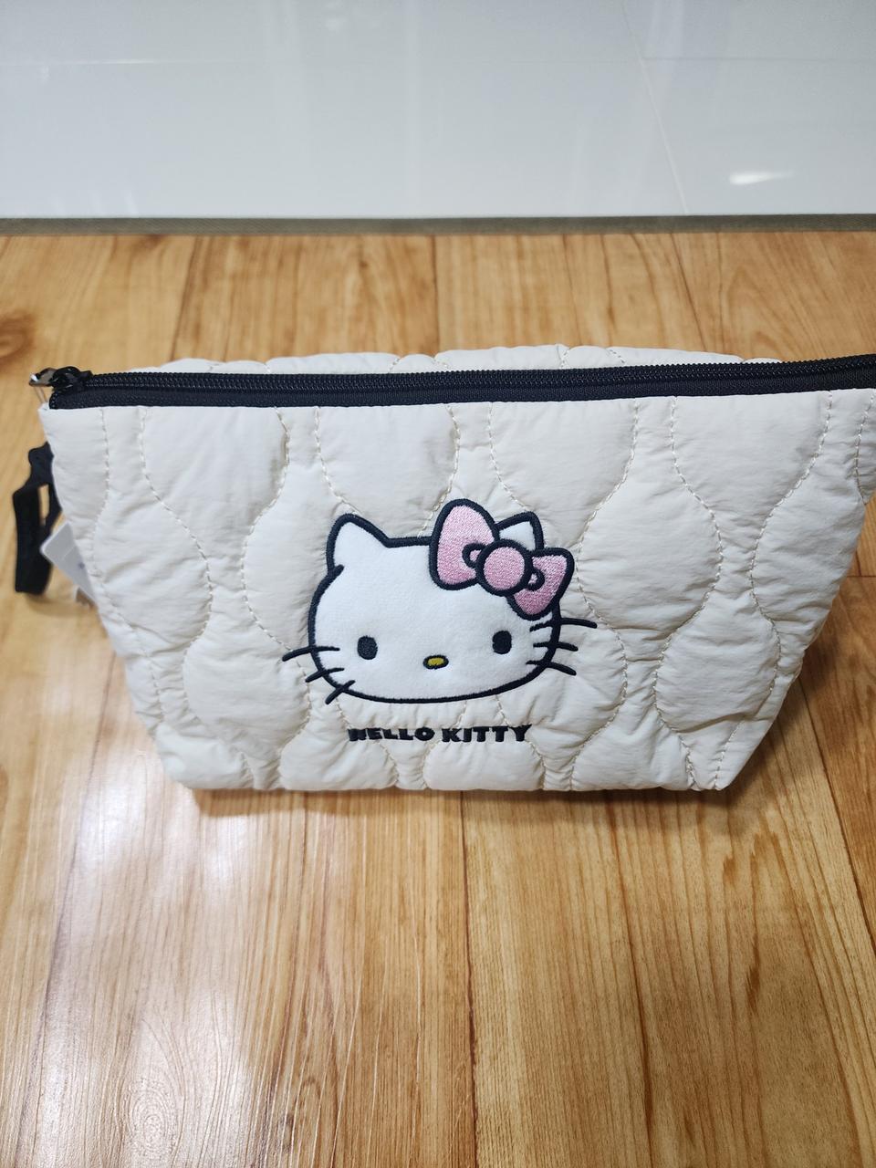 헬로키티 퀼팅 파우치 아이보리