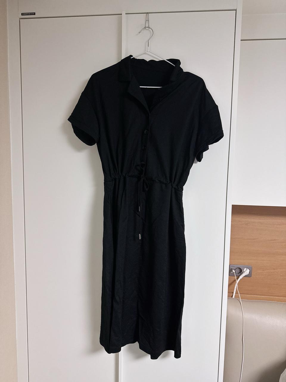 블랙 카라 반팔 원피스