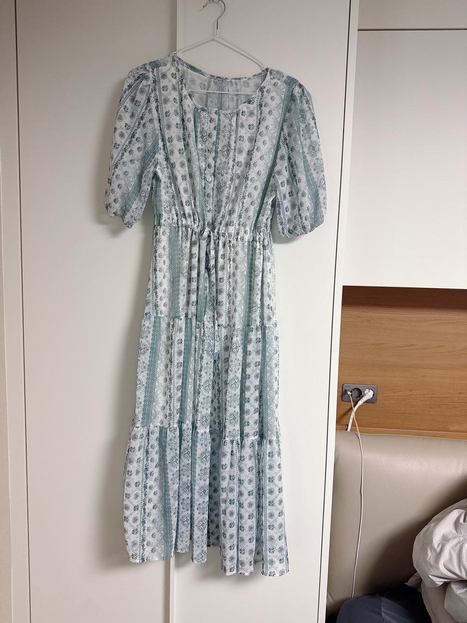 아일렛 쉬폰 원피스