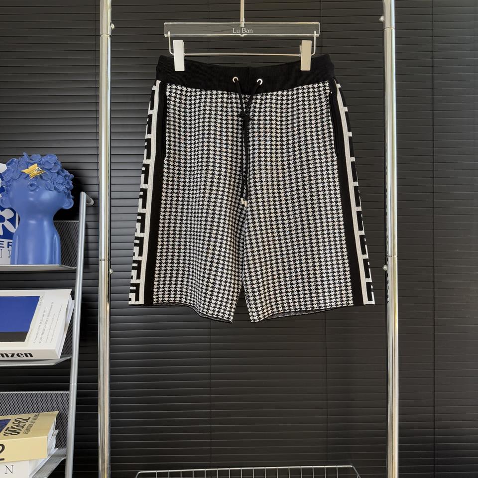 FENDI 펜디 반바지