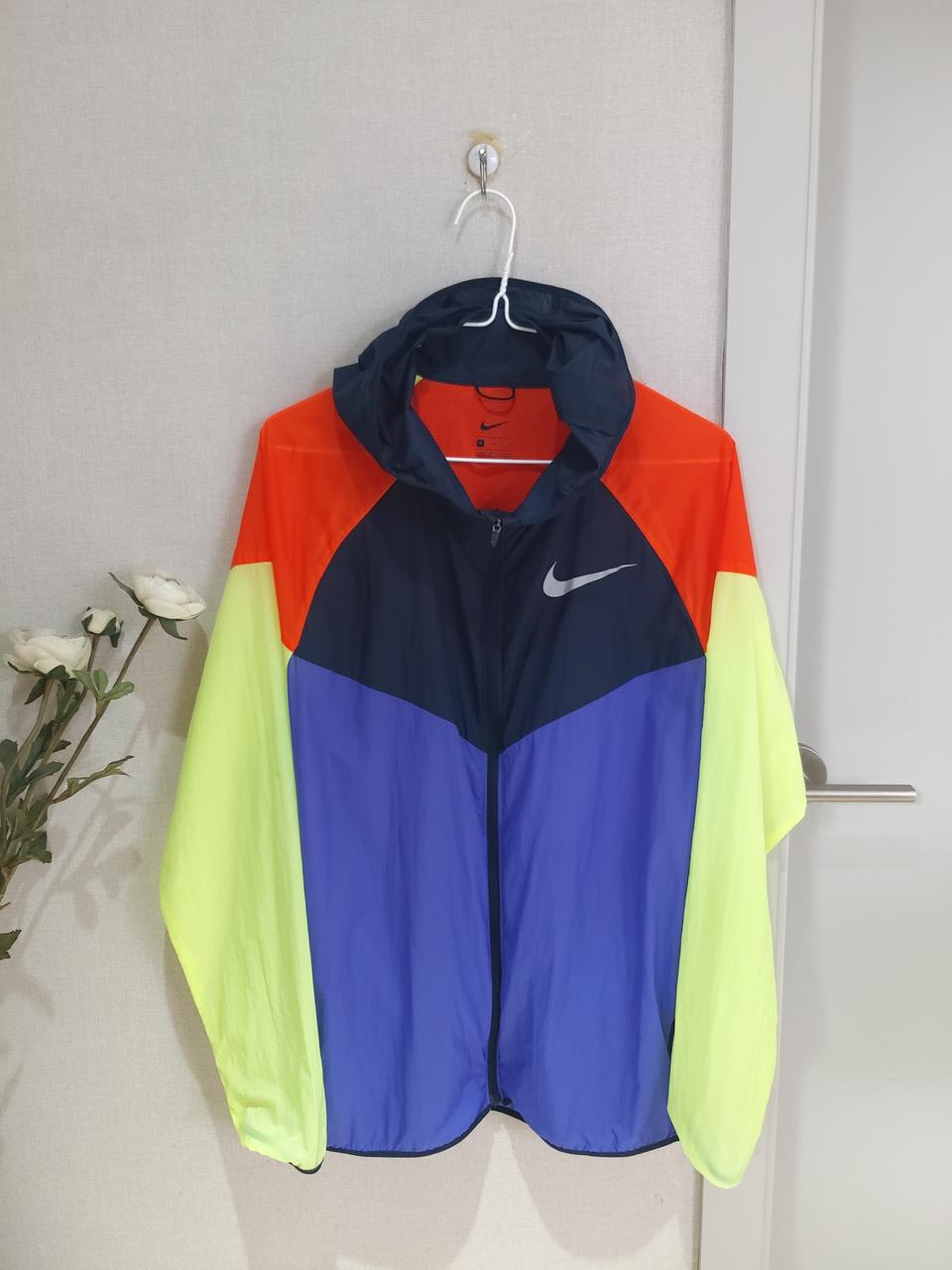 NIKE 나이키 이쁜 기능성 바람막이 M