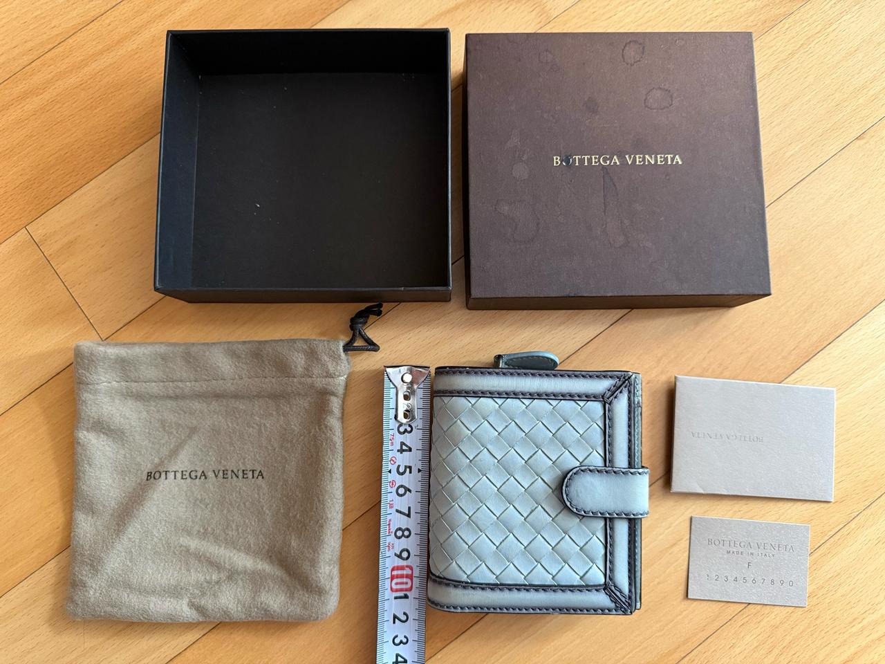 BOTTEGA VENETA 보테가 지갑 반지갑 위빙 정품 새상품급 지퍼