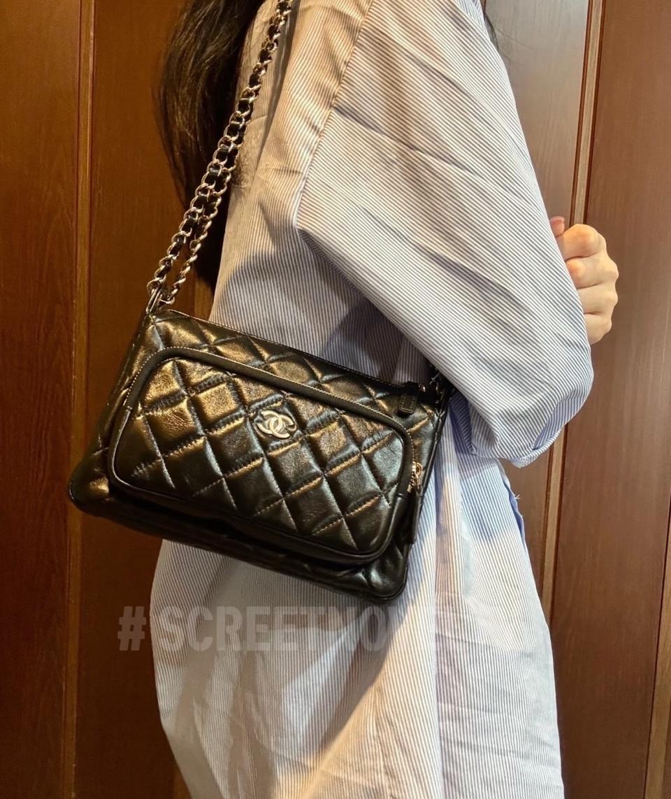 샤넬VIP 25F/W 퀄팅 포켓 스퀘어백 카메라백 리미티드