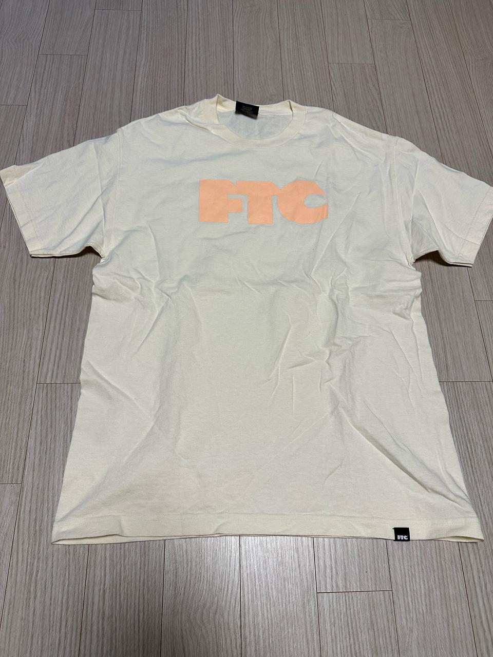 (L) FTC 반팔 티셔츠