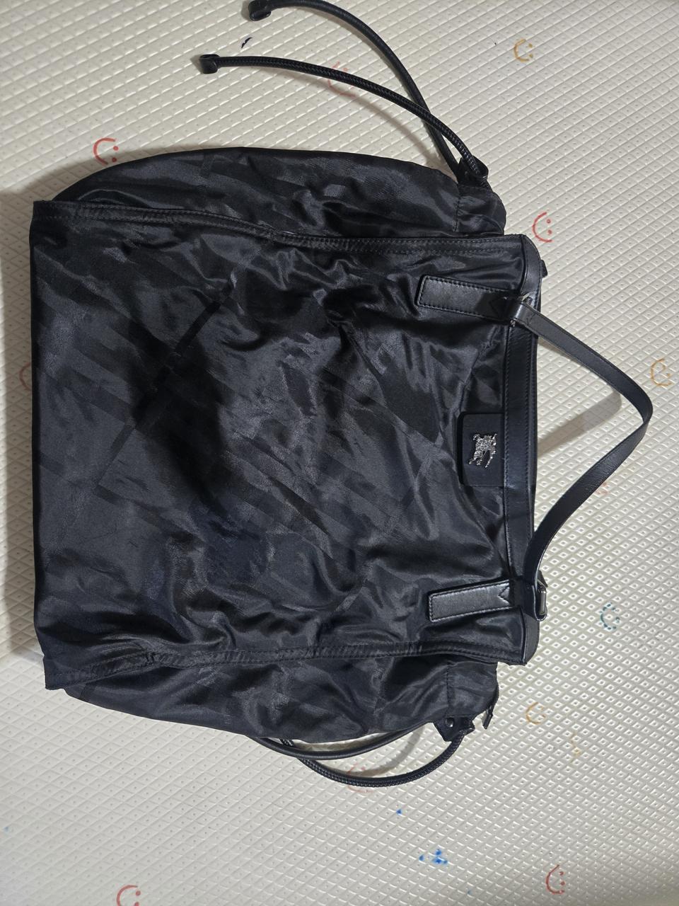 버버리 정품 버클레이 블랙 나일론 토트백