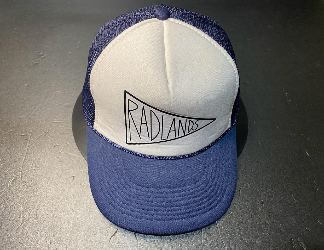 Nissun vintage trucker cap