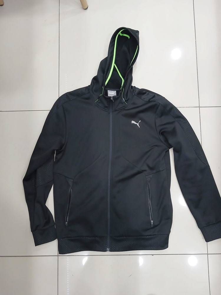 PUMA 푸마  L검정 기모안감후드집업점퍼 중고가슴52총69어깨42팔61