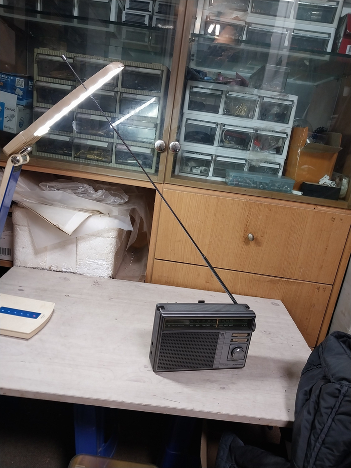 일본 내쇼날 RF-609 AM/FM 라디오/배터리 구동