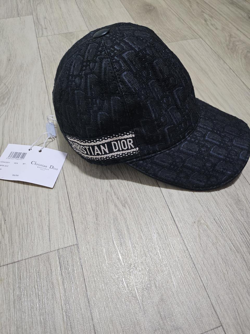 디올 띠 로고모자