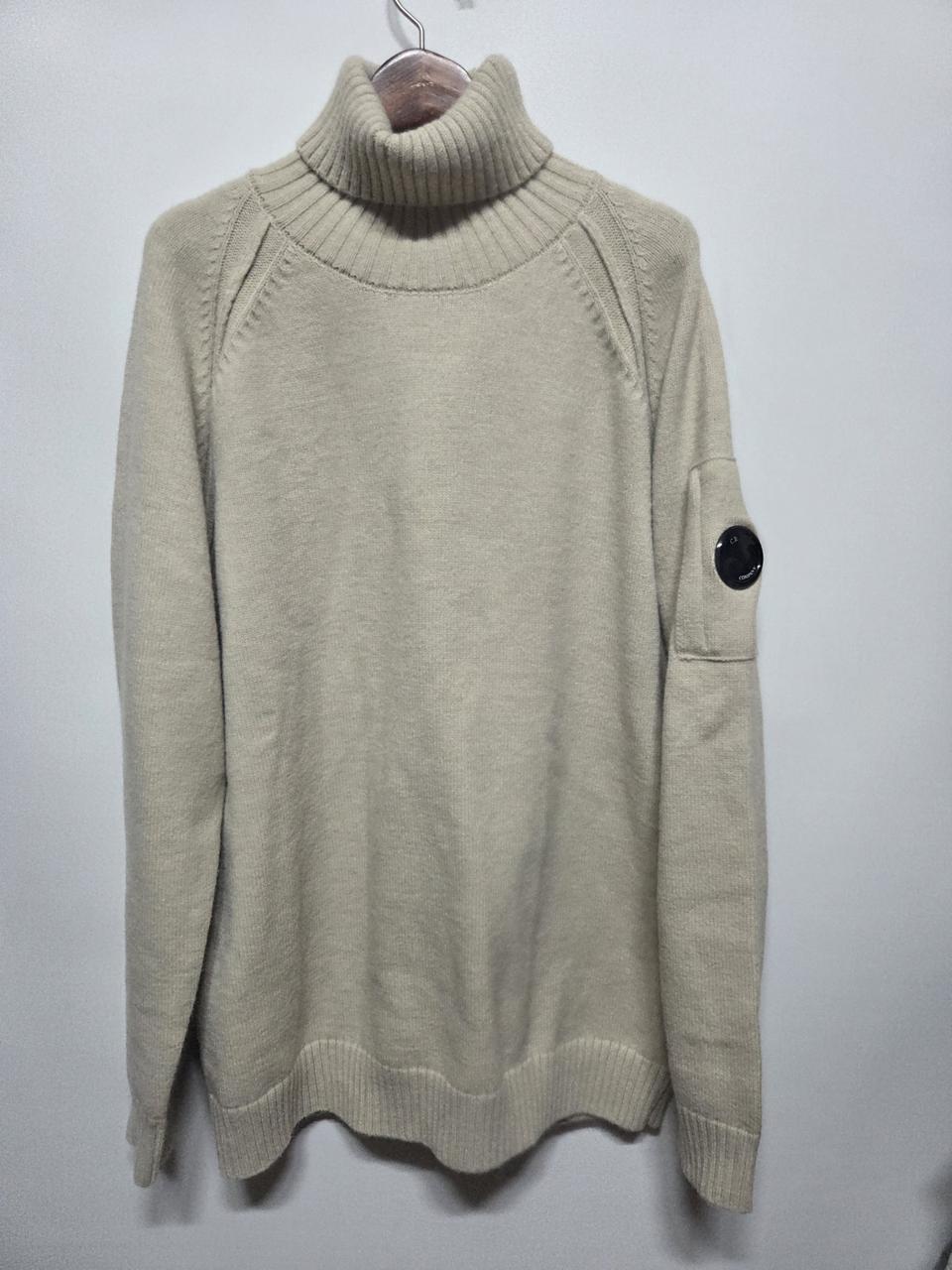 (XL) CP컴퍼니 터들넥 니트
