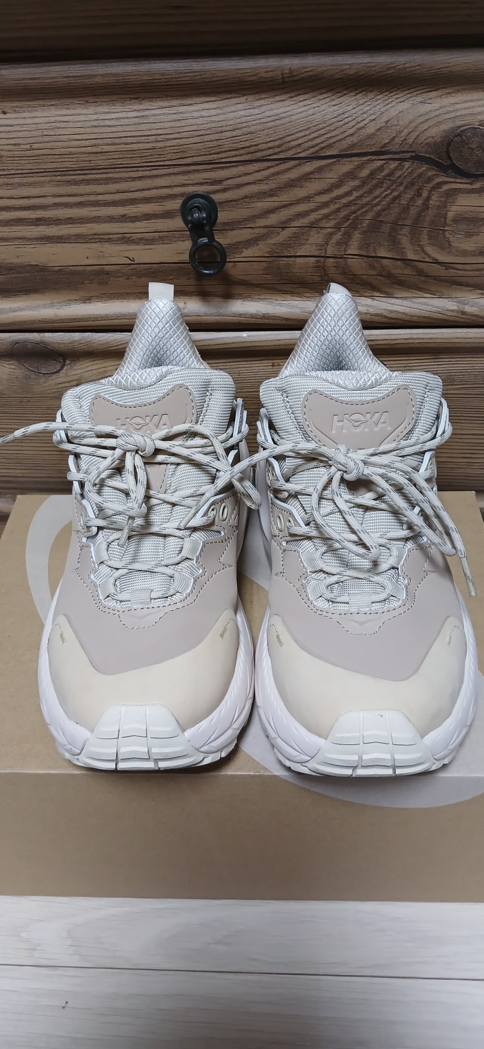 호카 카하 2 로우 GTX 트레킹화(255mm)