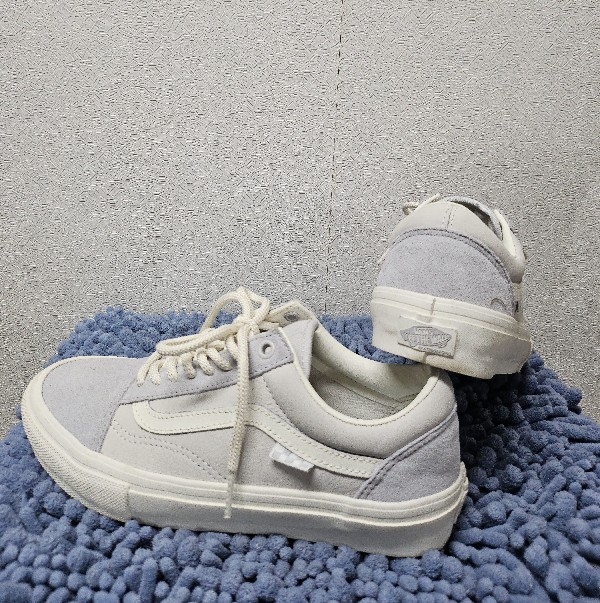 반스 올드스쿨 36 LX 루나 락   250