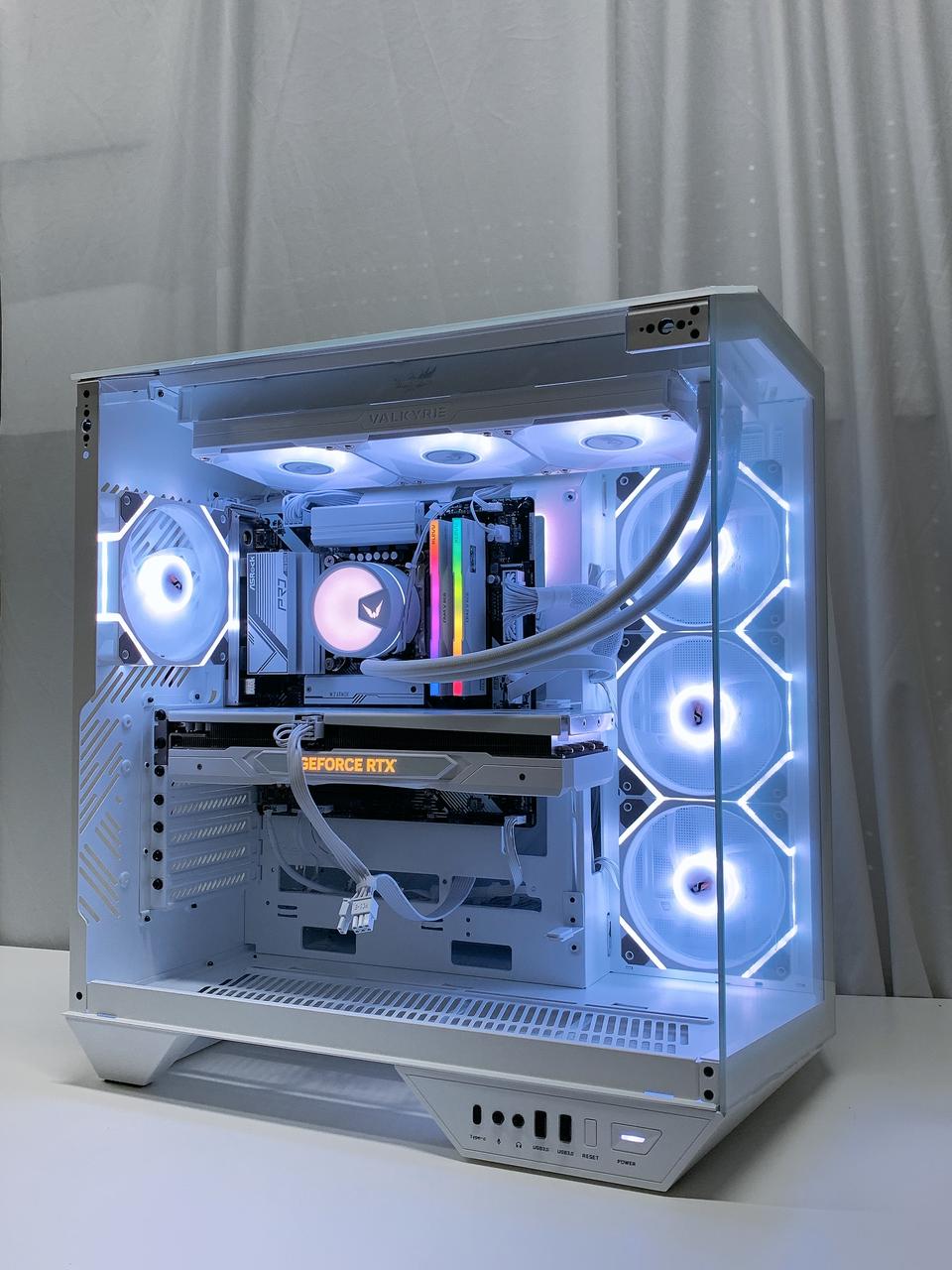 고사양 RTX5060Ti 16G 인기사양! 스팀 배그 게이밍컴퓨터데스크탑