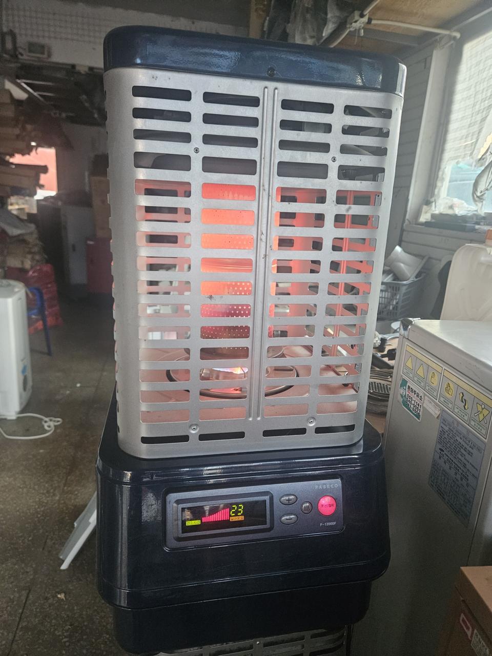 파세코 팬히터난로 캠핑난로 석유난로 등유난로 P-12000F 난로