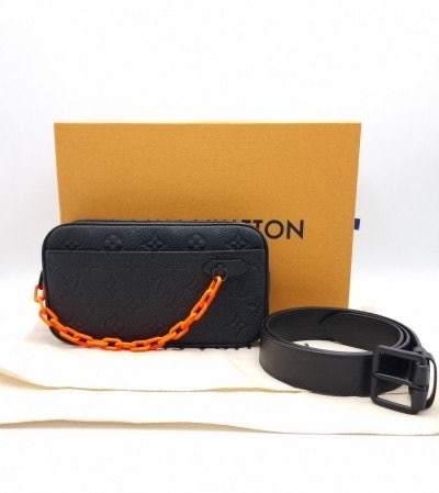 Louis Vuitton 모노그램 토리옹 유니폼 솔라 레이 소프트포쉐트