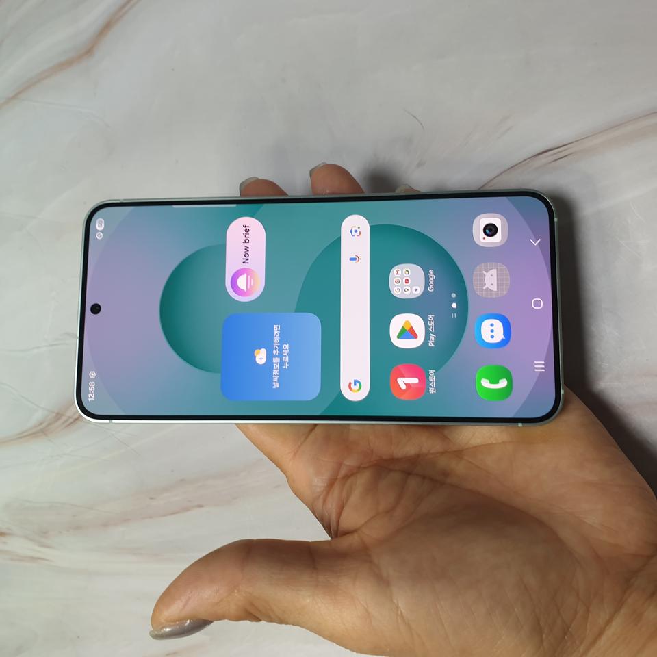 LG 갤럭시 S25 5G 그린 256G S급 판매합니다