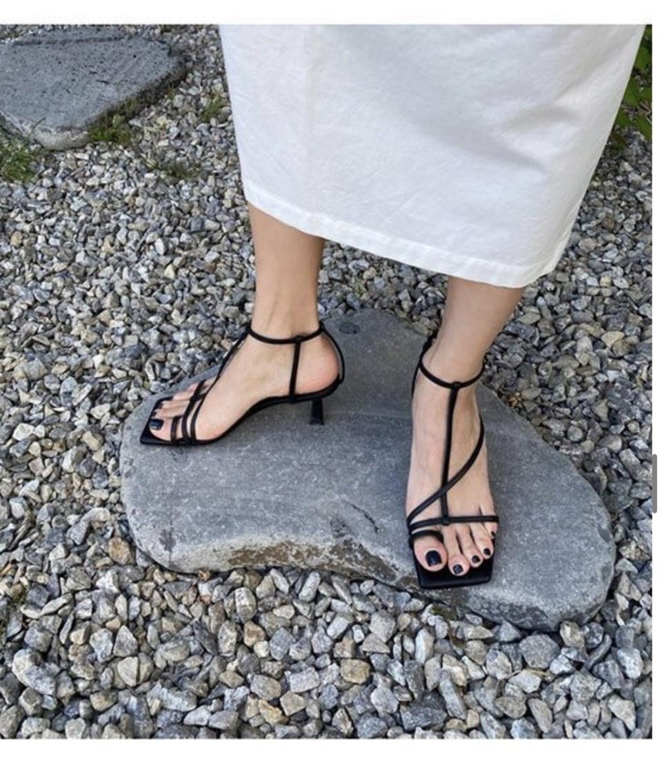 (1회착용)블랑수블랑 다이디 샌들 미들굽 6cm