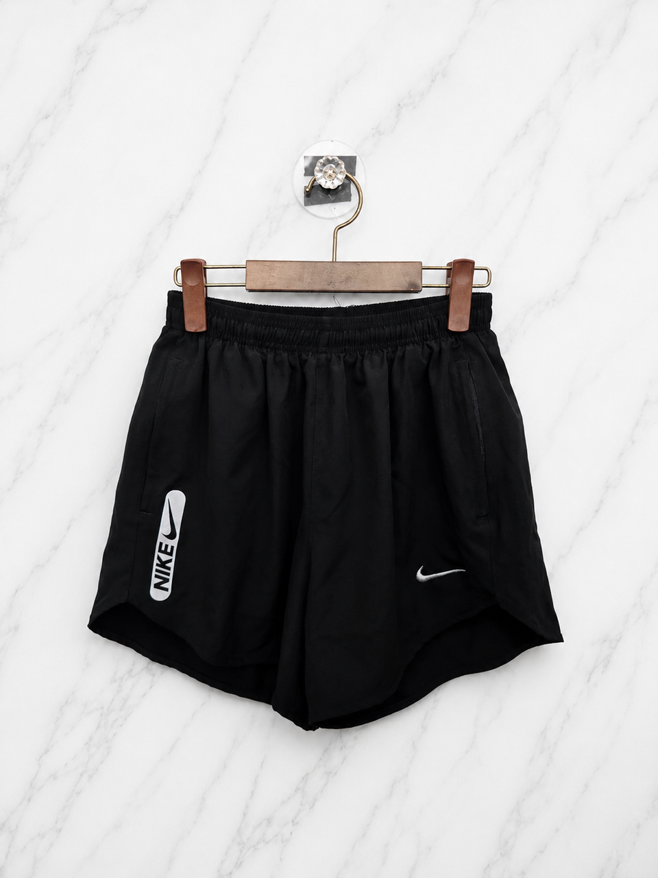 100,L) NIKE 나이키 반바지! 허리 고무줄~ 속바지 있습니다~