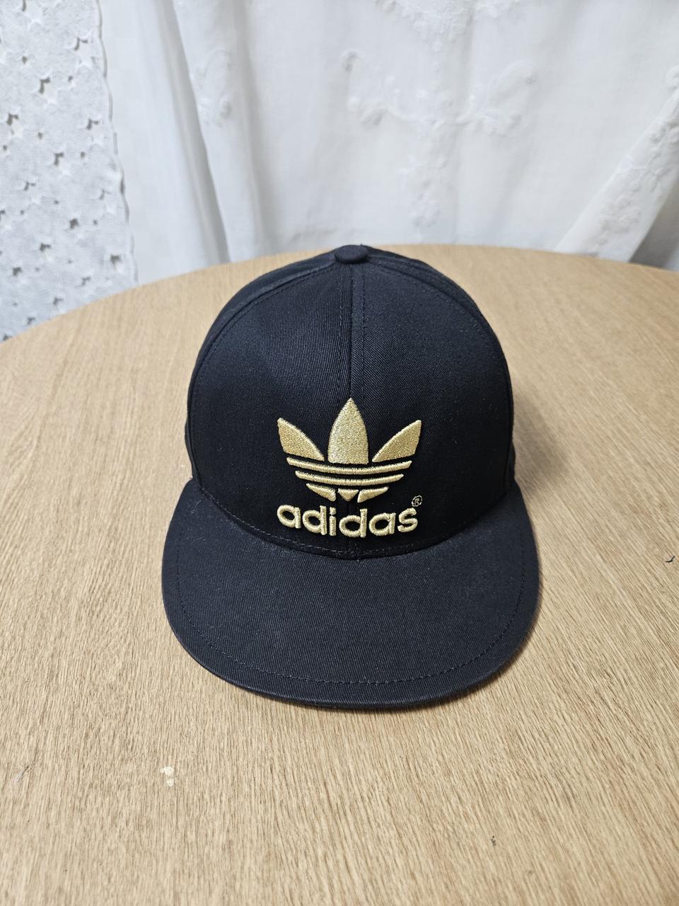 아디다스 스냅백