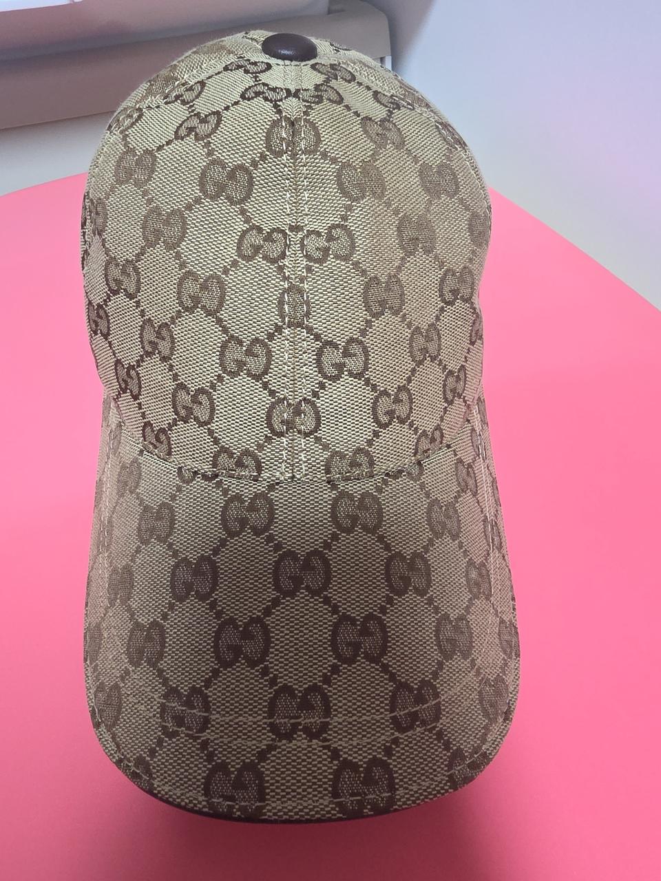 구찌모자 M