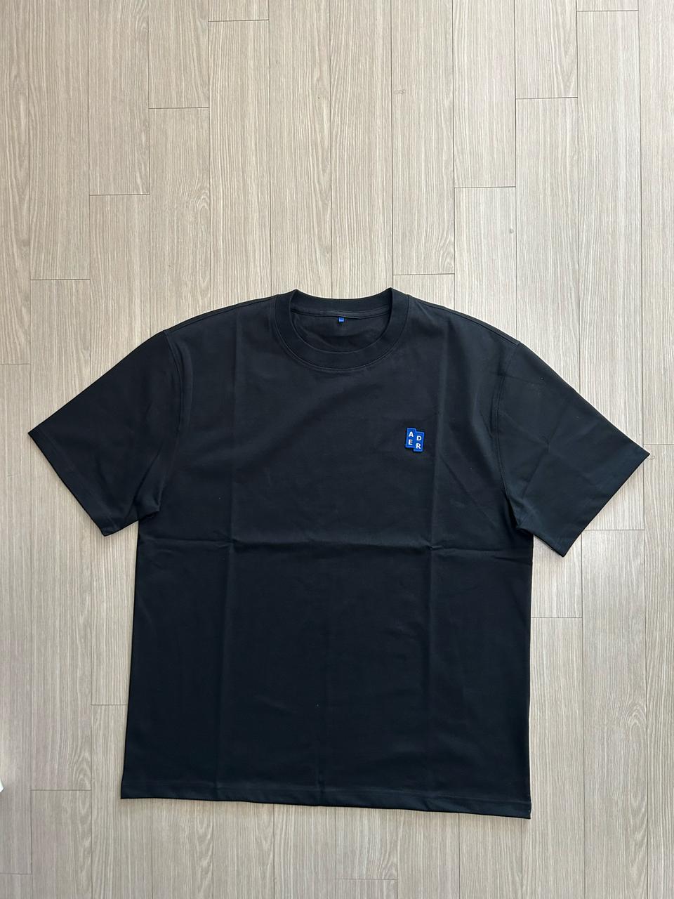 새상품 아더에러 시그니피컨트 티셔츠 XL  블랙