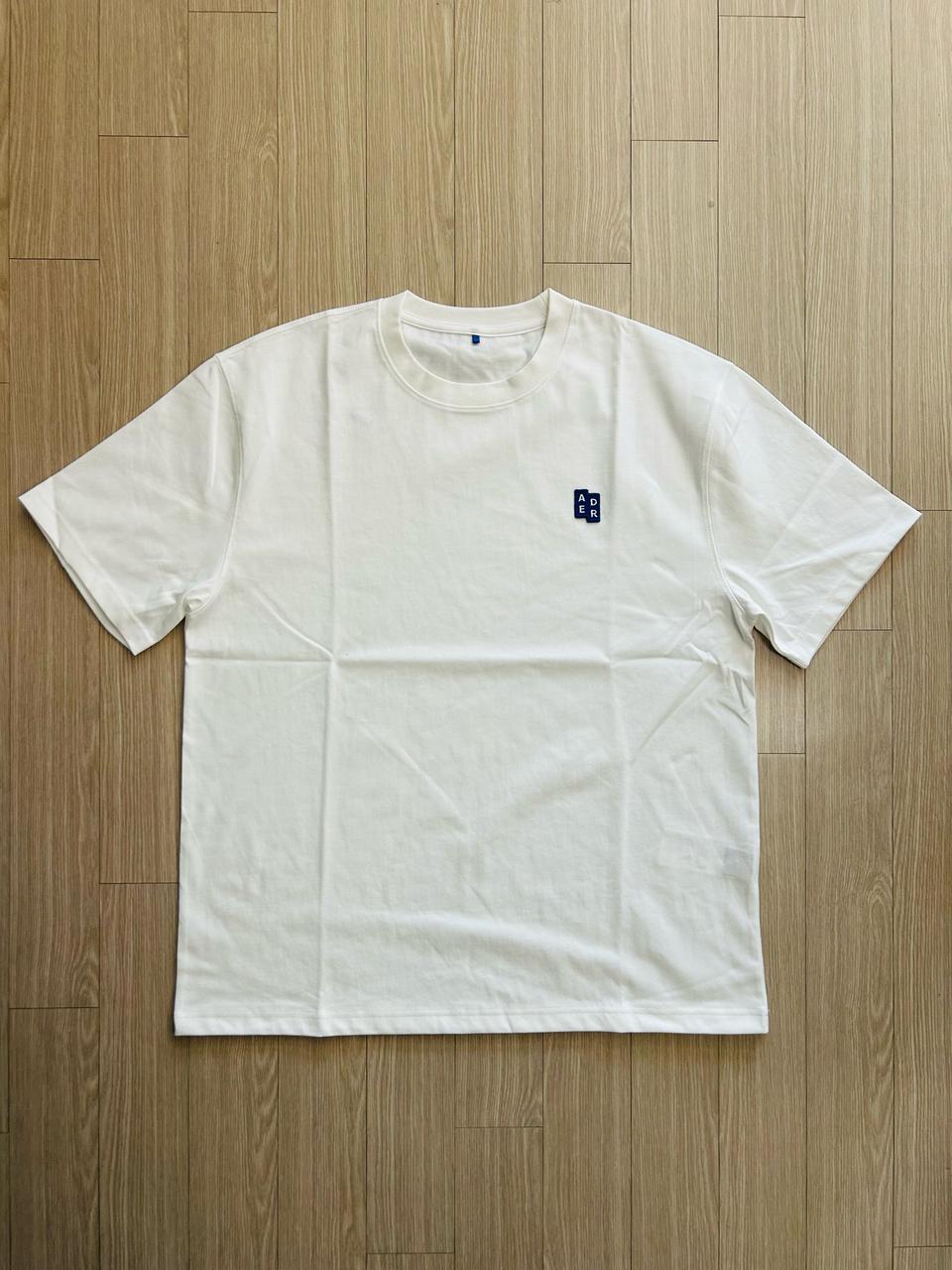 새상품 아더에러 시그니피컨트 티셔츠 XL  화이트