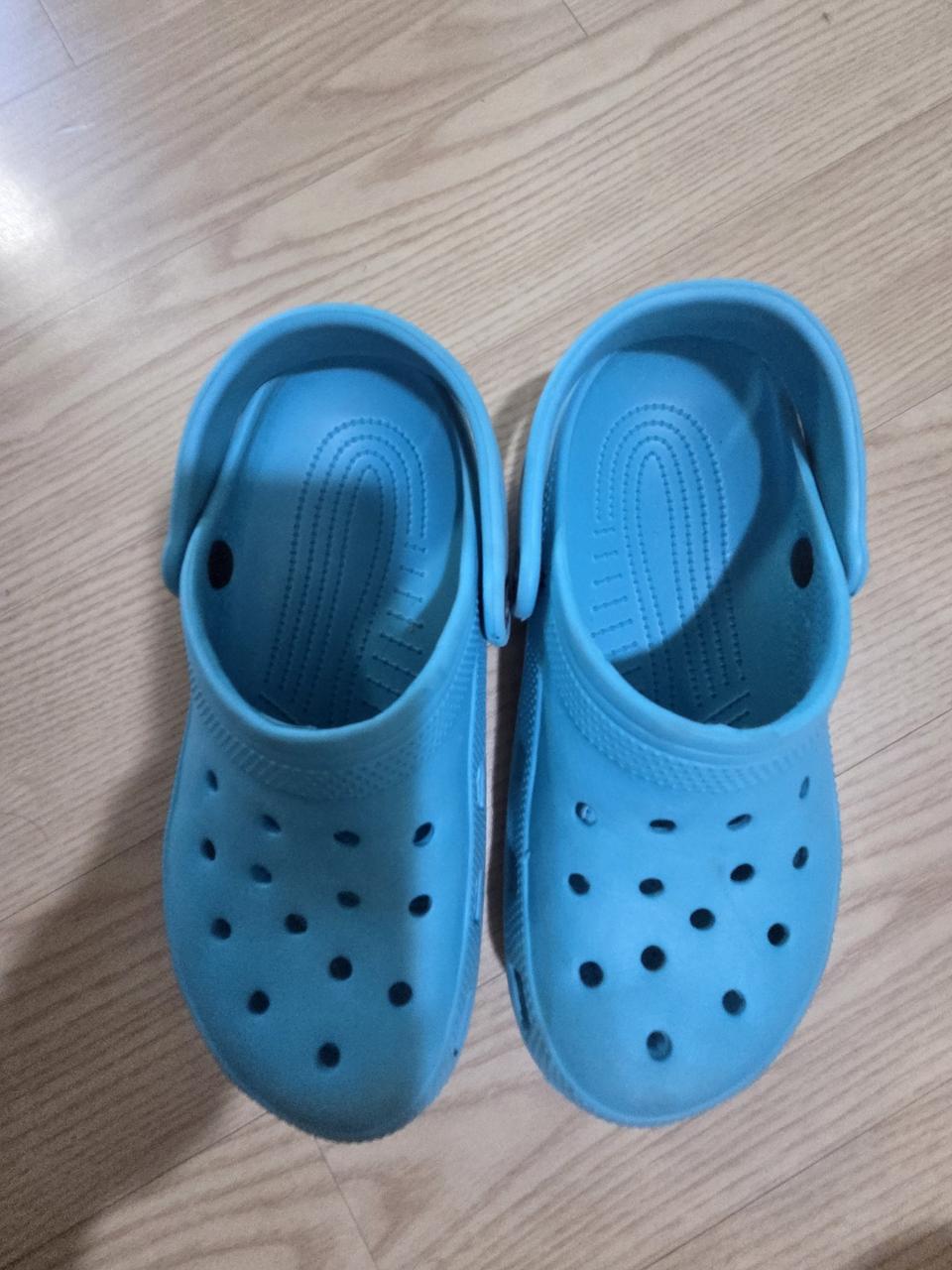 크록스 c33