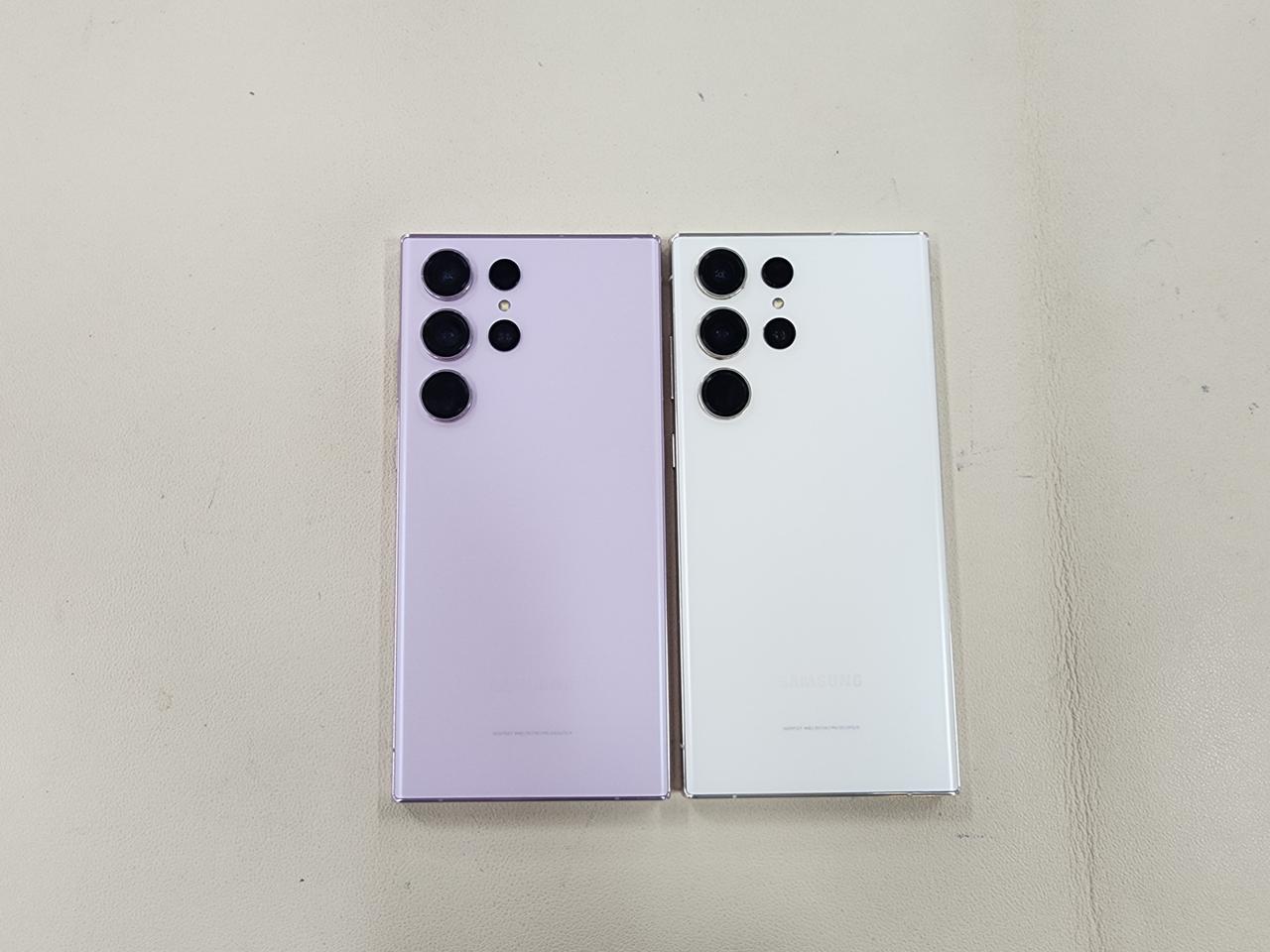갤럭시s23울트라 256G  무잔상 무찍힘 상태최상 ^^