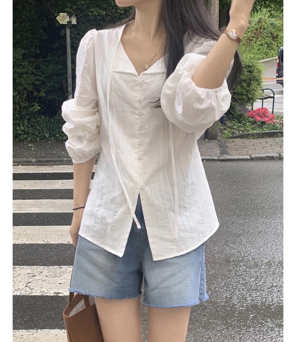 메리어라운드 아이보리 블라우스