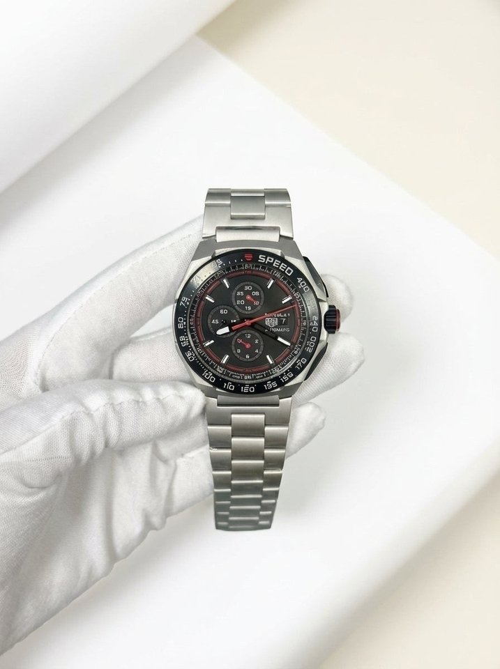 태그호이어 포뮬러 1 크로노그래프, 44 mm