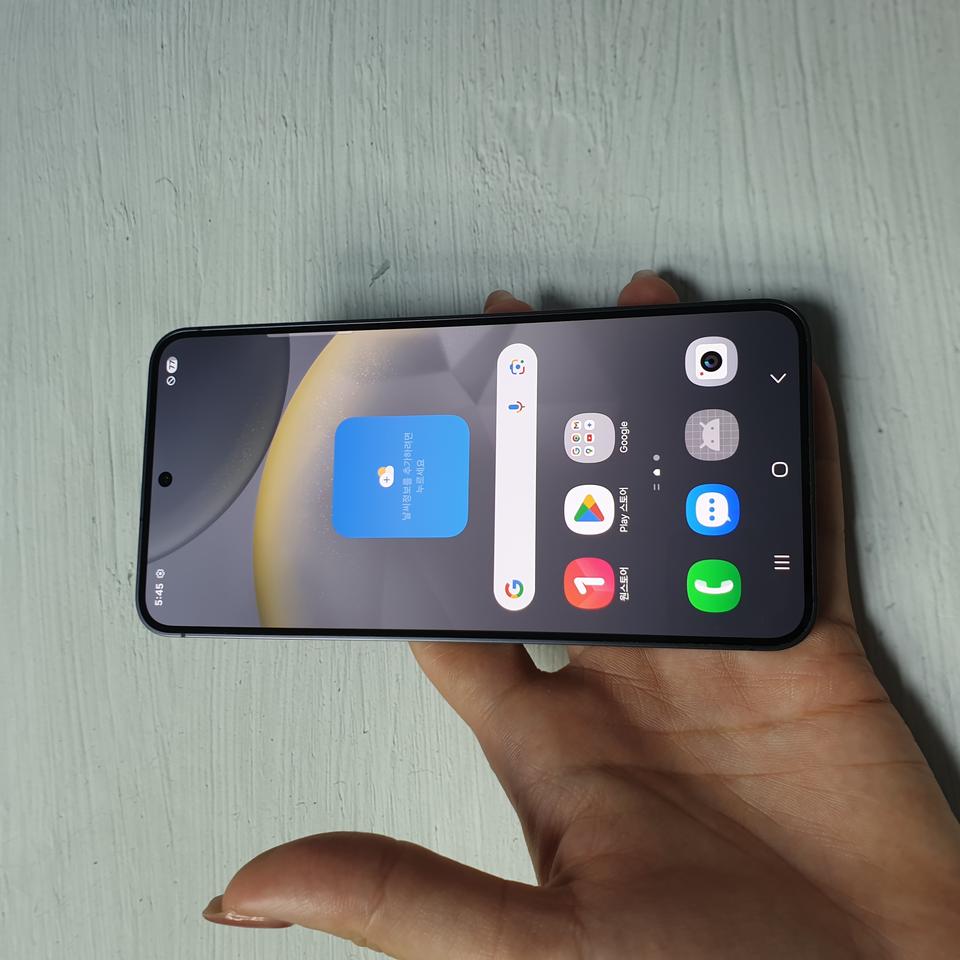 LG 갤럭시 S24 블랙 256G A급 판매합니다