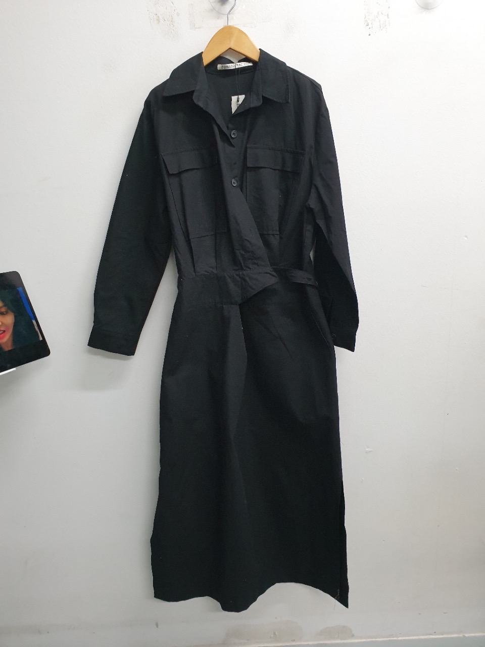 포워드맥 블랙 셔츠형 롱 원피스