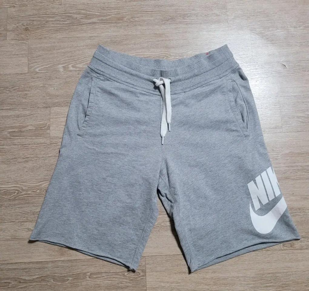 나이키 반바지 사이즈M