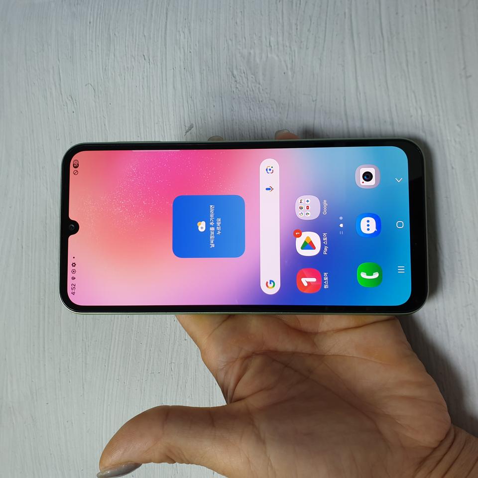 LG 갤럭시 A24 그린 128G S급 판매합니다