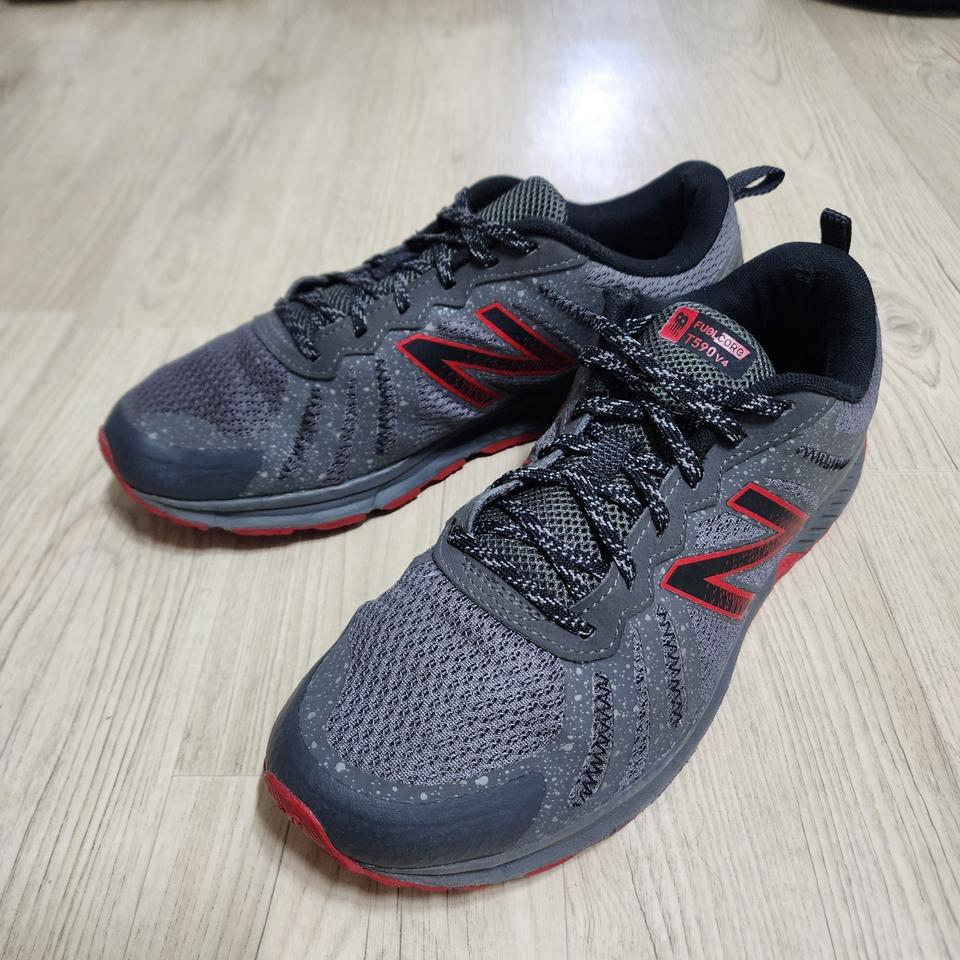 뉴발란스 590v4 차콜 280mm
