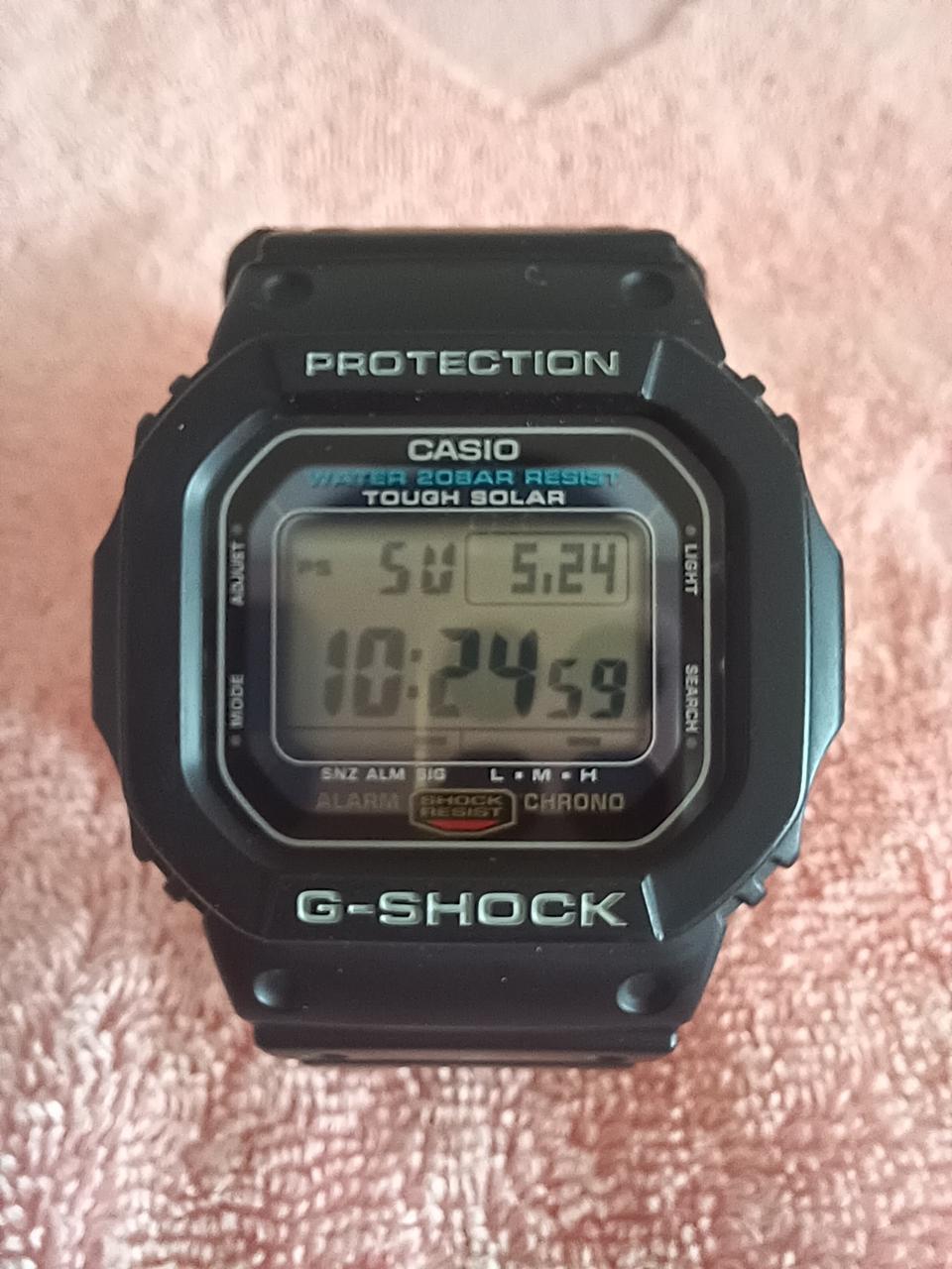 지샥 G-5600 터프솔라 스피드 워치