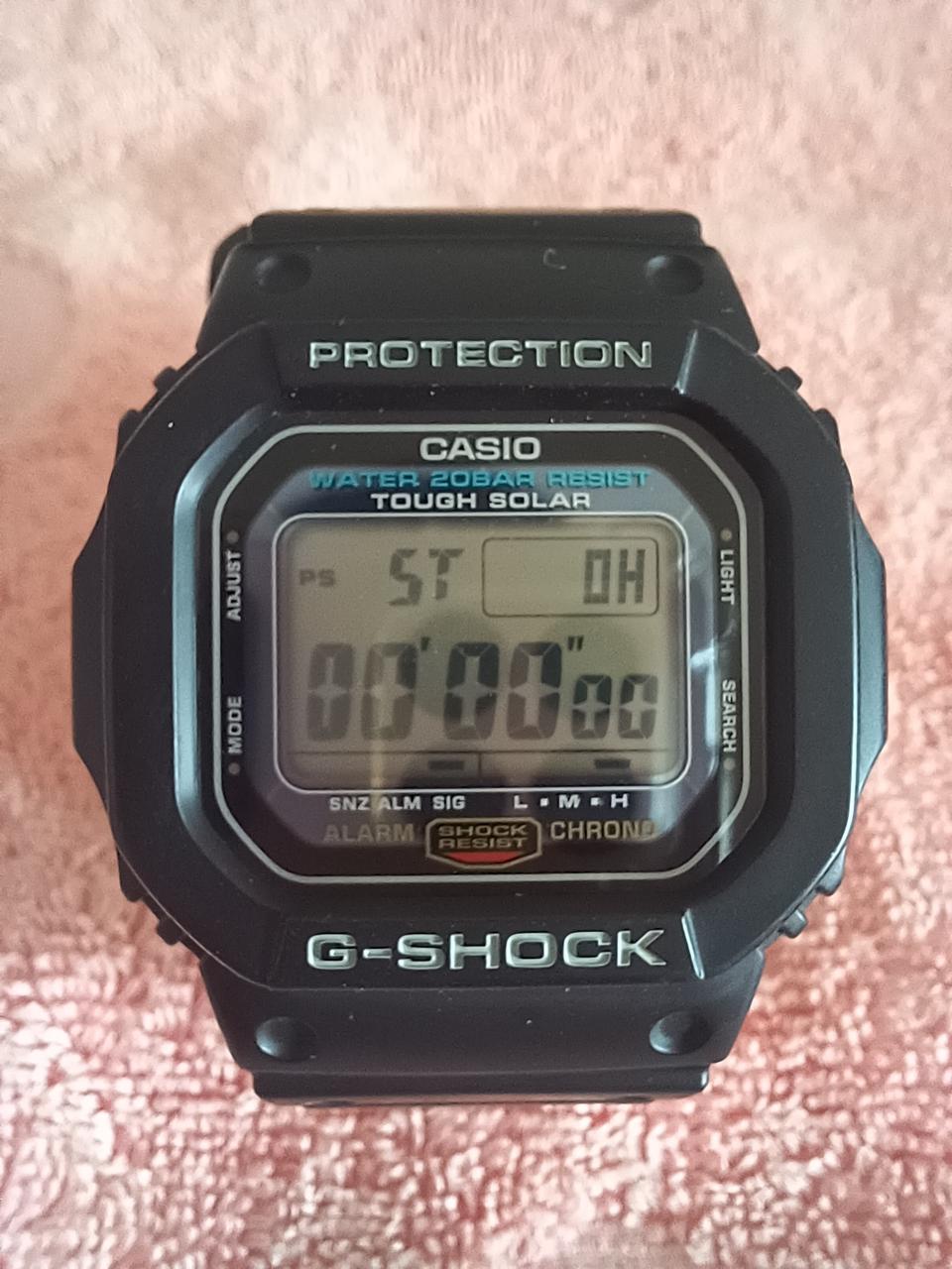 지샥 G-5600 태양광 스피드 워치