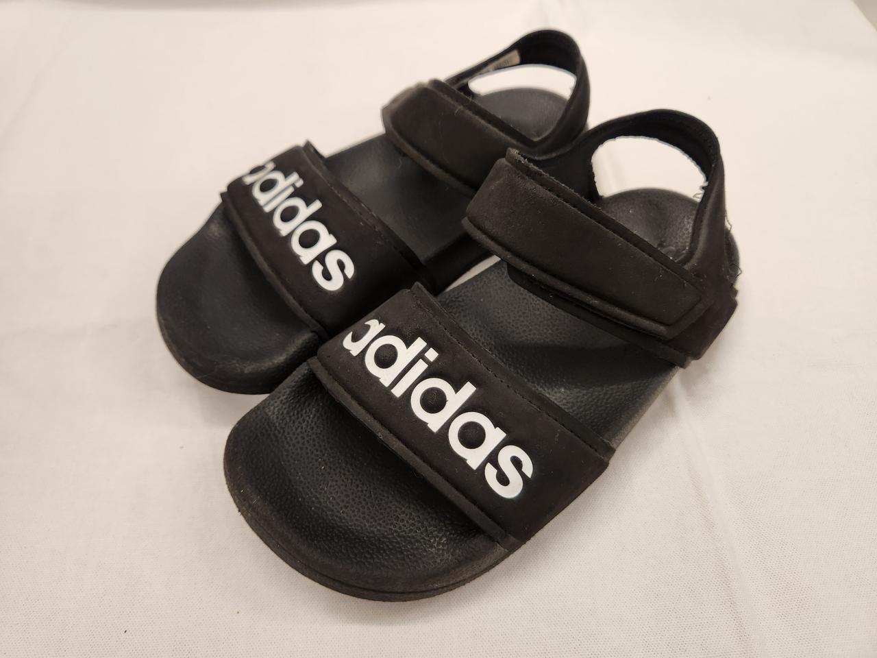 아디다스 블랙 키즈 샌들 190
