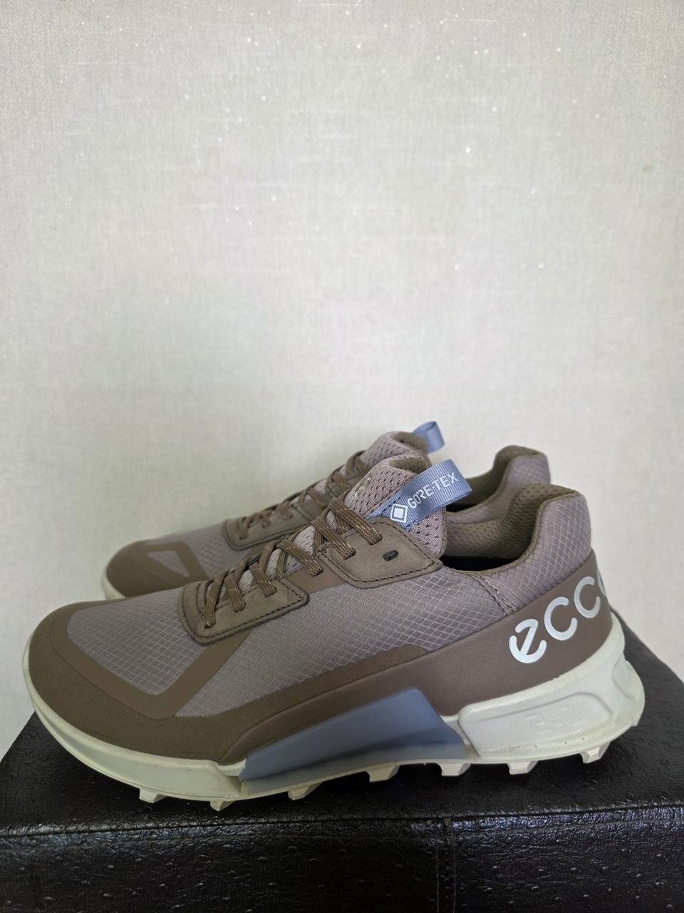에코 ECCO BIOM 2.1 고어텍스 트레킹화