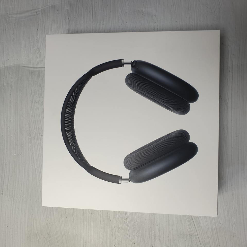 에어팟맥스2 (A3454) USB-C 블랙 미개봉 새상품 판매합니다