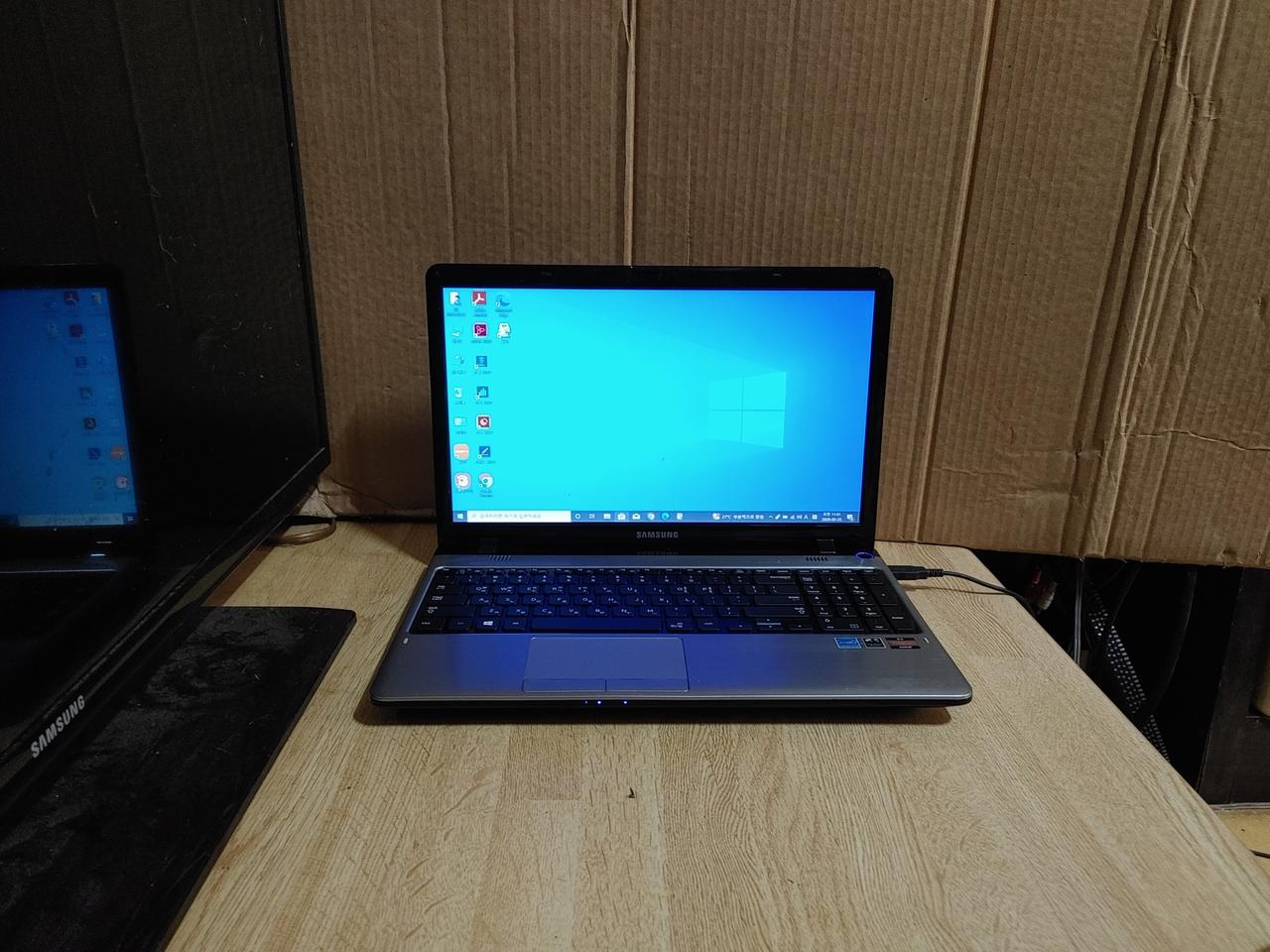 (2) 사무용 노트북 컴퓨터 PC 본체 E2 1800 램8GB