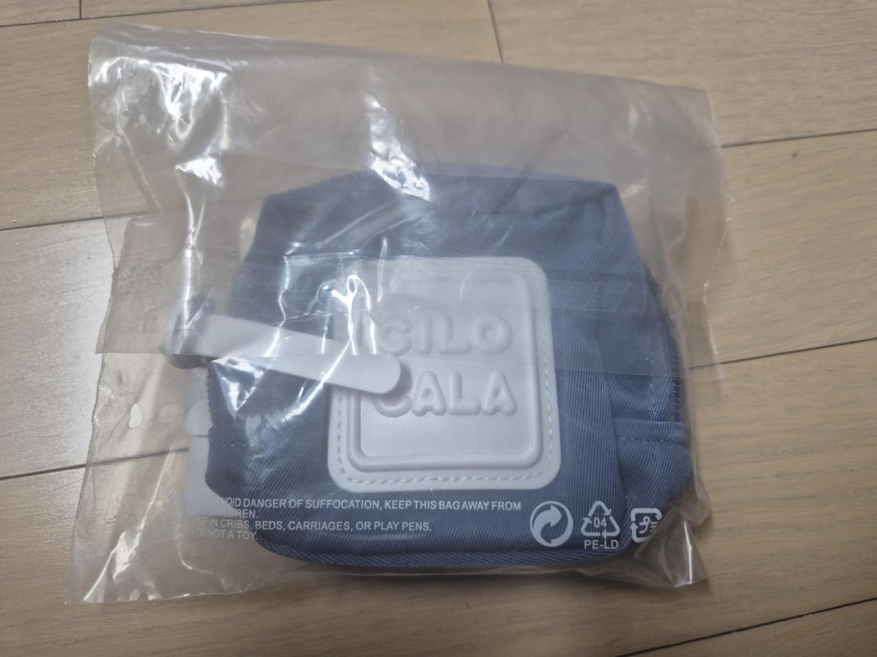CILOCALA 스피나치 미니 파우치 새상품