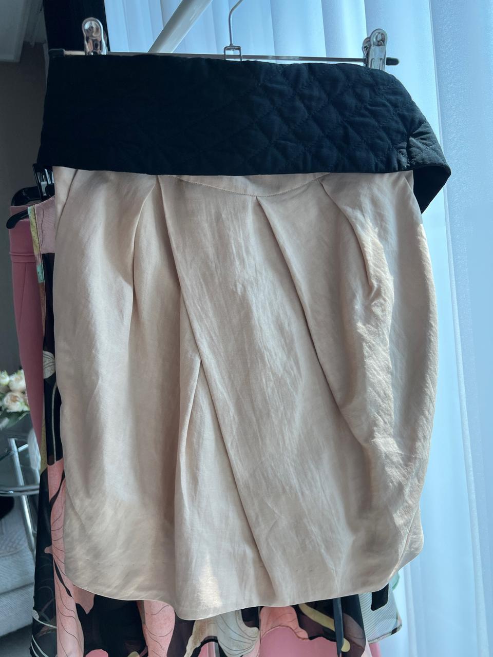 [ZARA WOMAN ] 베이지 허리 퀼팅 끈 볼륨 스커트