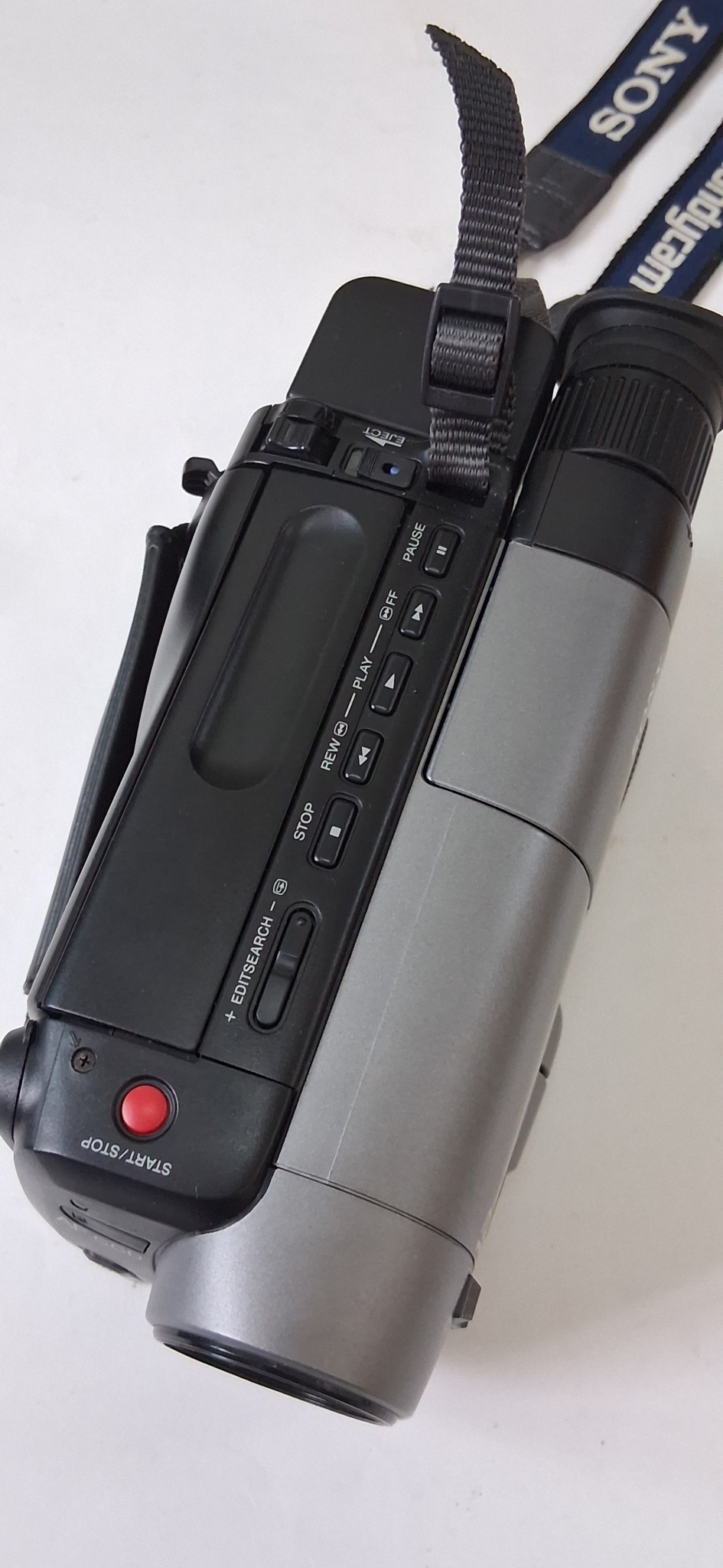 소니 CCD-TRV11  8mm 디지털  캠코더본체